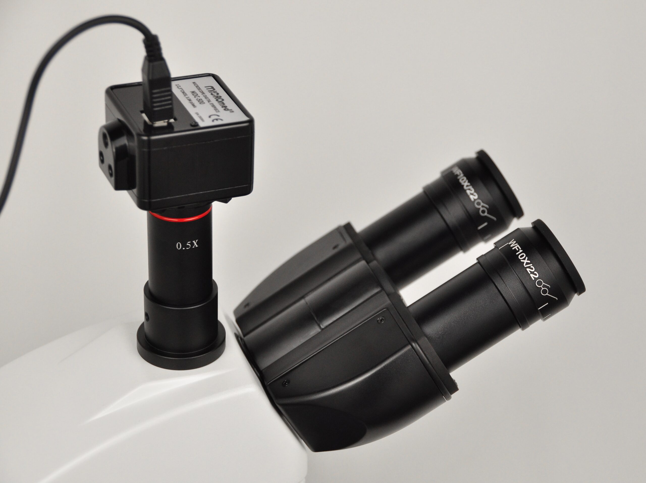 Мікроскоп біологічний професійний MICROmed EVOLUTION ES-4130 (планахромат, інфініті) Мікроскоп біологічний професійний MICROmed EVOLUTION ES-4130 (планахромат, інфініті)